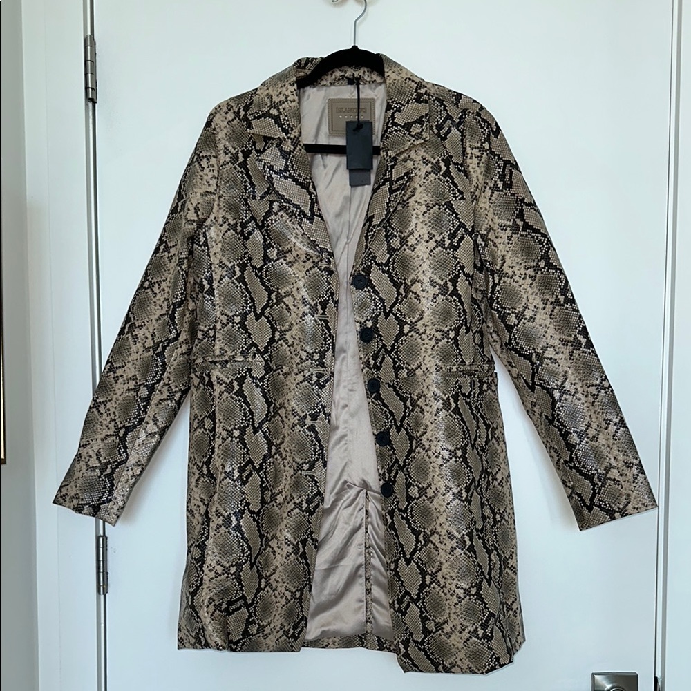 Snakeskin Pattern Women's Coat